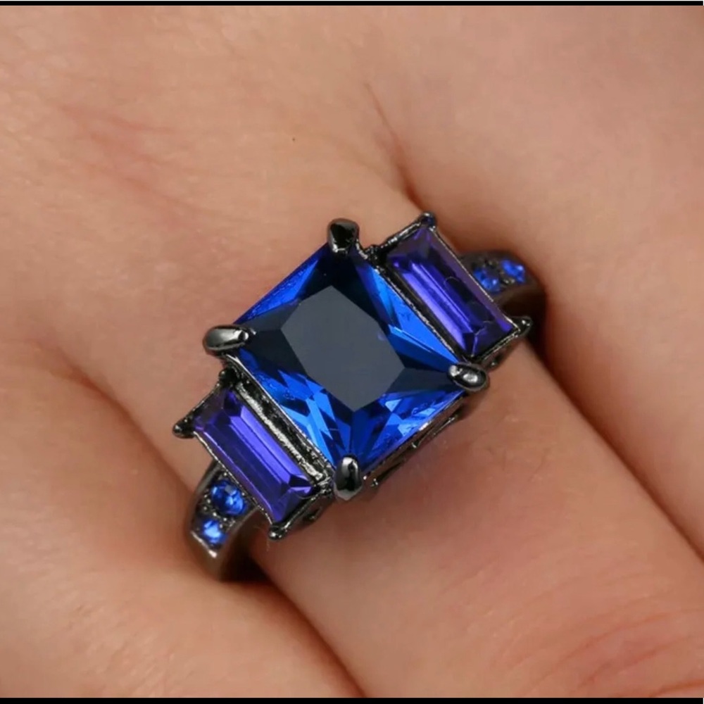 18KT Black Gold Filled Blue Sapphire Ring Size 6 - Picture 2 of 3